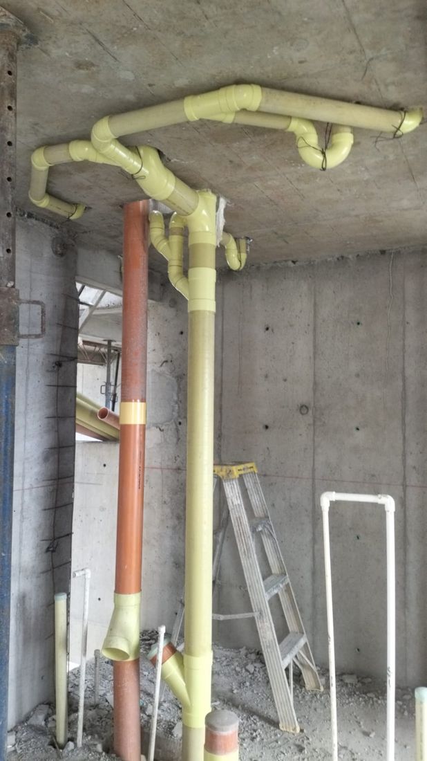 Columna sanitaria y ventilación